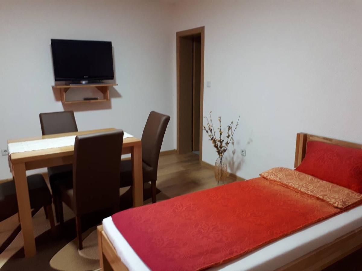 Apartmani Tajra Visoko Luaran gambar